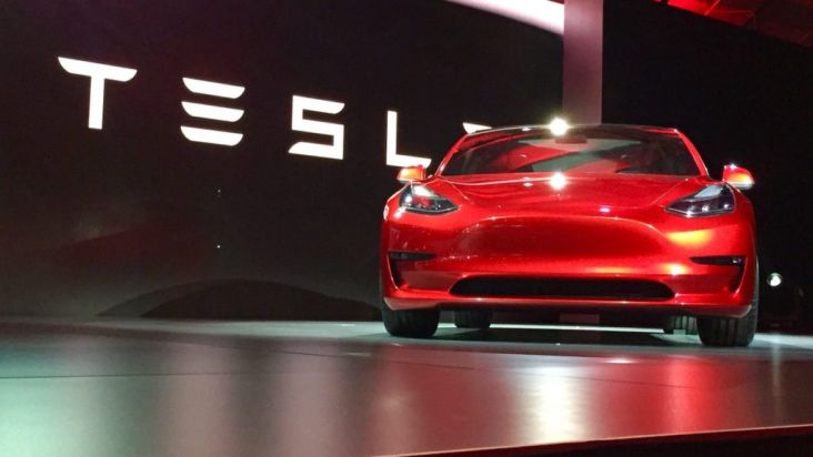 Tesla Siap Memperbaiki 1,2 Juta Mobil Listrik Bermasalah sebab Gadget Lunak