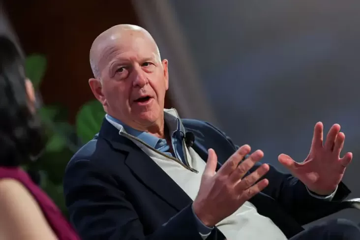 ketua eksekutif Goldman Sachs Membaca Arah Suku Bunga Fed di 2025