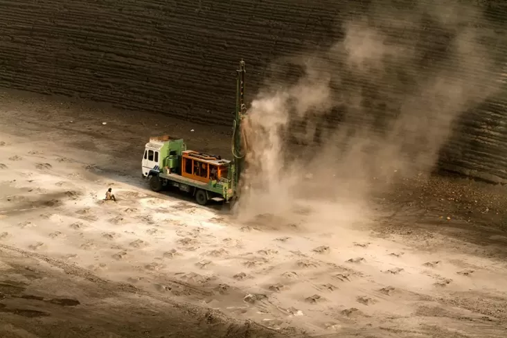 Keruk Mineral Kritis, India Siap Kucurkan Rp30,8 Billion