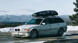 Cara Pasang Roof Box di dalam Mobil agar Aman  Dipakai Mudik