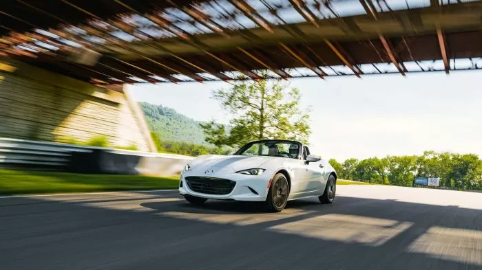 Mazda Bergeser ke Pasar Premium, Nasib Miata di dalam tempat Ujung Tanduk?