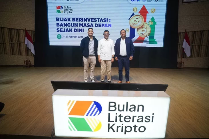Mendorong Edukasi dalam tempat Bulan Literasi Kripto 2025