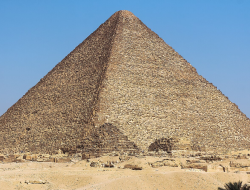 Misteri Piramida Giza: Monumen Legendaris yang Masih Tersembunyi