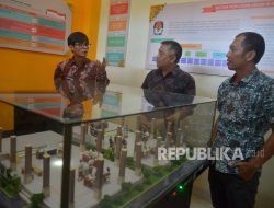 Denda adat Rp 1 juta untuk komisioner KPU dan sekuriti Bali akibat buang sampah ke got