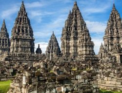 Cari destinasi untuk solo traveling? Ini 12 kota terbaik di Indonesia