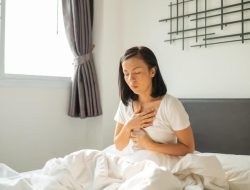 Perbedaan Nyeri Payudara Saat Haid dan Hamil
