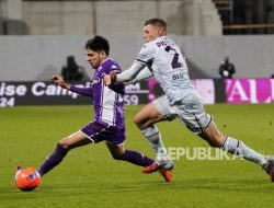Fiorentina Pecahkan Kekalahan, Tapi Masih Terpuruk di Dasar Klasemen