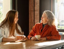 Jika Anak Anda Masih Minta Nasihat Anda, Coba Hindari 8 Perilaku Pengasuhan Kuno Ini