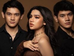 7 Foto Mesra Davina Karamoy dan Kakak Kembar yang Menggemaskan