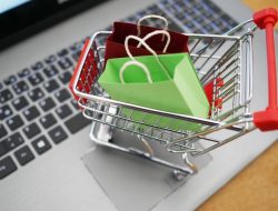 Mengapa Stres Membuat Kita Suka Berbelanja? Ini Jawaban Psikolog