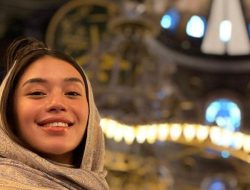 7 fakta misteri kematian selebgram Lula Lahfah di apartemen Jaksel, tubuh terlentang selimut putih