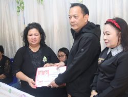 Nyanyian Kasih, Doa untuk Almarhumah Evia di TKP Kos Tomohon