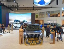Perbandingan MPV Mewah: Denza D9, Toyota Alphard, dan Lexus LM