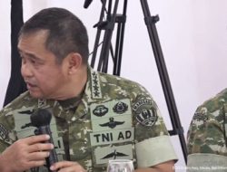 Saat Pabowo Tanya Ketersediaan Air Bersih di Aceh Tamiang