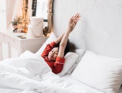 Resolusi Anti-Aging: Cara Realistis Memperlambat Penuaan