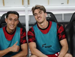 Demam Transfer Persib Tak Mengganggu Miliano Jonathans, Misi Darurat Excelsior Jadi Penyebabnya