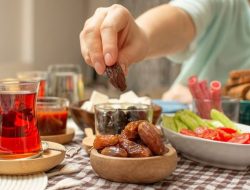 7 ide jualan takjil modern yang laris di bulan puasa