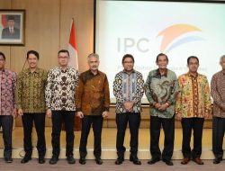 Menanti Direktur Baru Pelindo