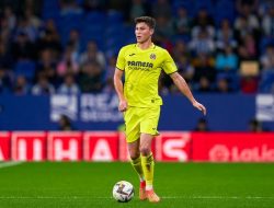 Transfer Liverpool: Dua Bek Incaran The Reds, Pemeriksaan Medis Hari Ini