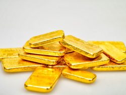 Harga emas dunia tembus USD 5.000 per ons, melonjak 15,47% dalam 3 pekan