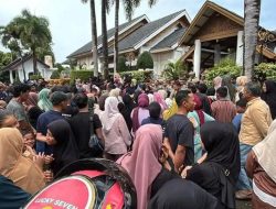 Warga Aceh Gembira Dapat Uang Meugang Rp 100 Ribu: Kini Bisa Beli Daging