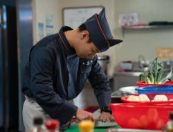 6 drakor Park Ji Hoon sebagai utama, Kitchen Soldier rilis 2026!