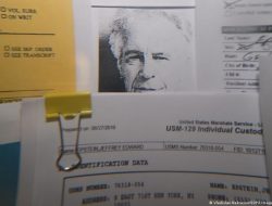 Ingin Tahu Asal Usul Kekayaan Epstein?