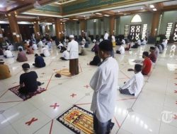 Niat dan Tata Cara Sholat Dzuhur Qobliyah 4 Rakaat dengan Dzikir Lengkap