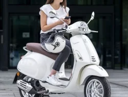 Mesin Kuat Tanpa Getar! Rahasia Dapur Pacu Vespa Sprint 180 Red Scarlatto!