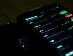 4 Perbedaan Trading dan Investasi, Sama Tapi Berbeda!
