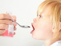 5 rekomendasi obat cacing anak, tablet dan sirup