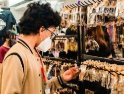 10 toko oleh-oleh legendaris di Solo: aksesoris, batik, dan kuliner terbaik