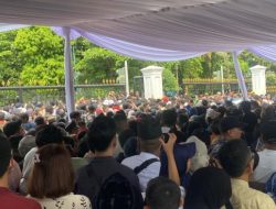 Kucing Kesayangan Presiden Prabowo Hadir dalam Halalbihalal di Istana, Sapa Warga dari Stroller BK