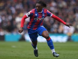 Transfer LaLiga: Barcelona Tawarkan Gerard Martin dan Uang untuk Rekrut Bastoni