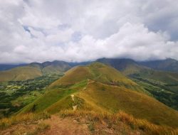 10 destinasi alam menarik di Samosir