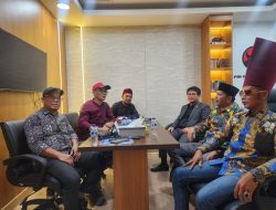 Kepala Desa Cilangkahan Bertemu Bonnie Triyana, 20 Tahun Perjuangan Pemekaran DOB