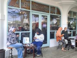 Toko Roti Gambang Diduga Pembuat Kerusakan Pagar Pasar Johar, Ini Faktanya