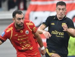 Persija Kehilangan Kesempatan, Juara Berpindah ke Persib dan Borneo