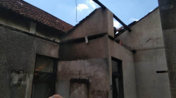 Rumah Warga Plumbon Cirebon Terbakar, Api Diduga dari Kipas Angin